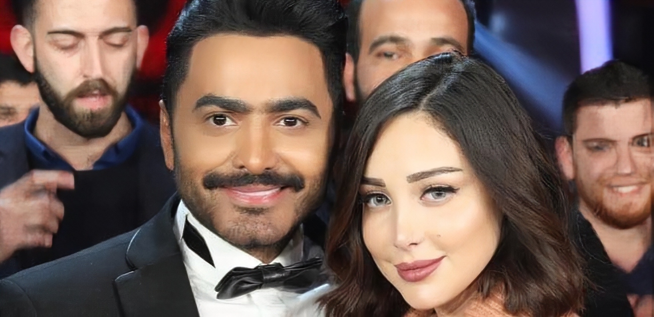 بعد مغازلتها أمام الجميع، تامر حسني يتمنى عودته لبسمة بوسيل